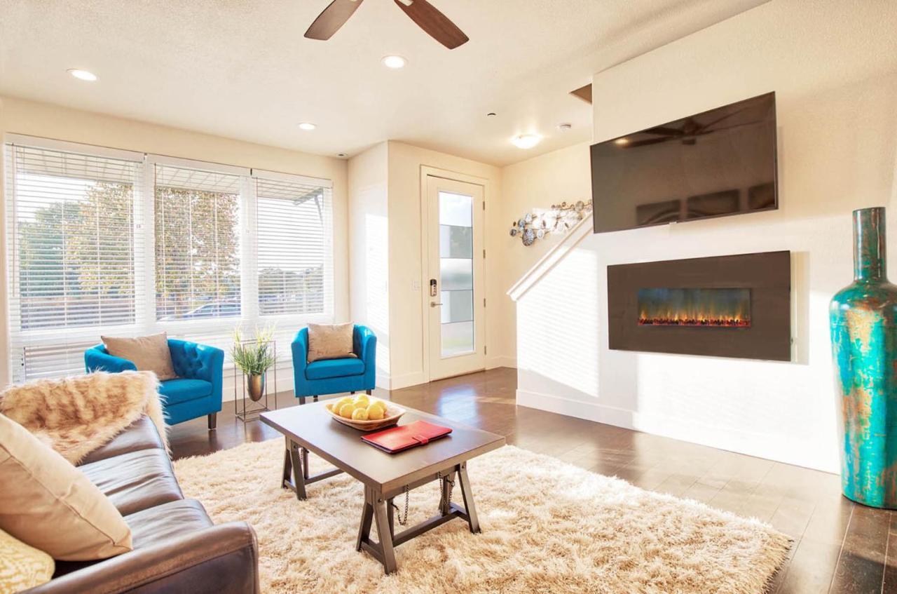 Beautiful 3 Bedroom Townhouse In Old Town North, Brewery District Fort Collins Esterno foto